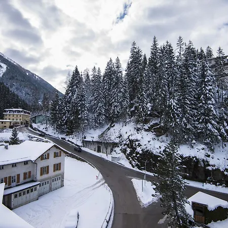 Charming With Alps View Apartament *