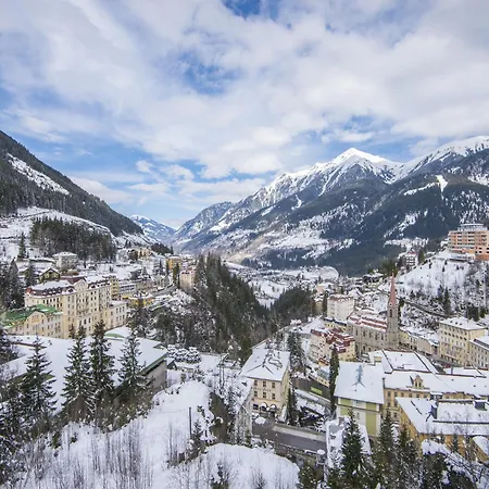Charming With Alps View Apartment