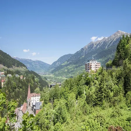 Apartment Charming With Alps View Bad Gastein